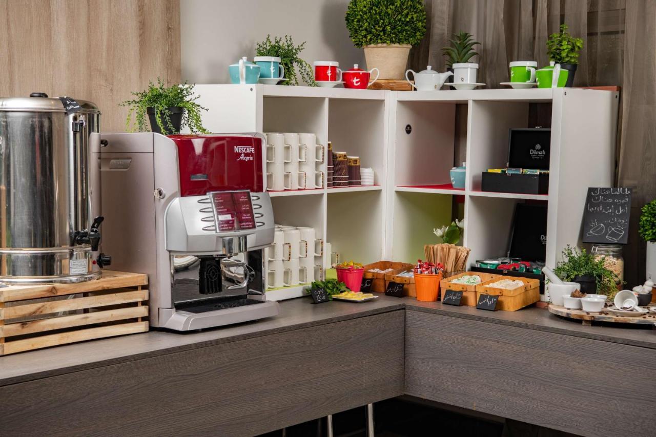 מכה Park Inn By Radisson Makkah Aziziyah מראה חיצוני תמונה A coffee machine